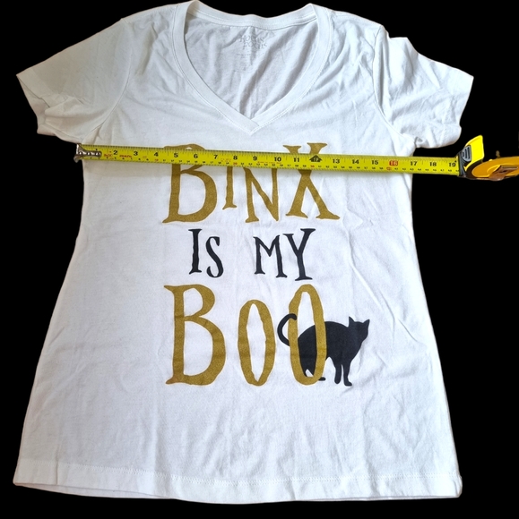 Hocus Pocus Binx Is My Boo T-Shirt - Picture 3 of 6